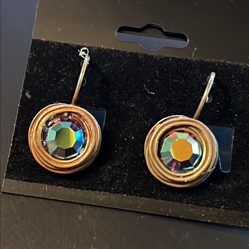 New Brushed Gold and Burgundy Aurora Borealis Medium Gemstone  Earrings